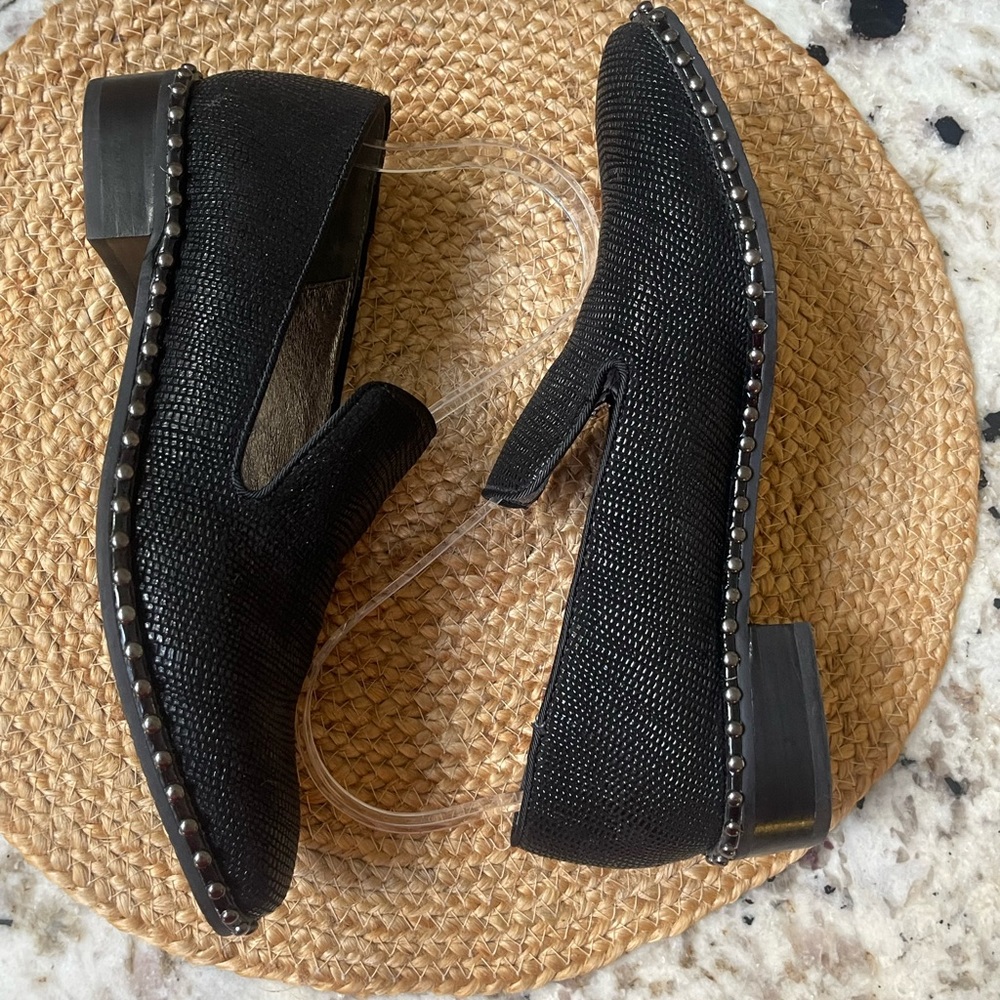 Adrianna PAPELL  Slip on Loafers 7 M , in Black